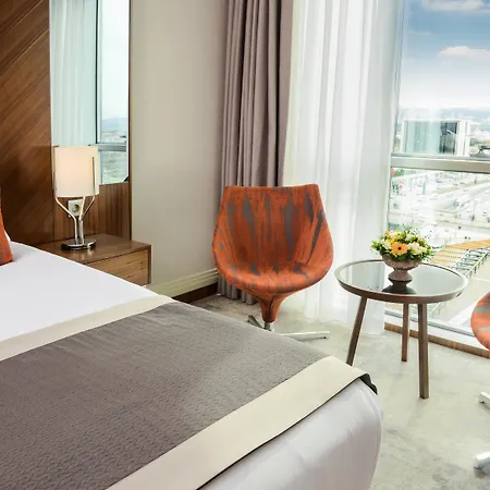 Alegria Business Szálloda 5*