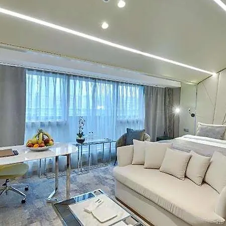 Alegria Business Hotel 5*